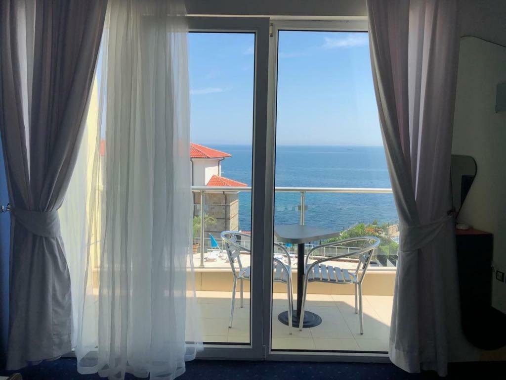 Хотел Аполонис Sozopol Ngoại thất bức ảnh